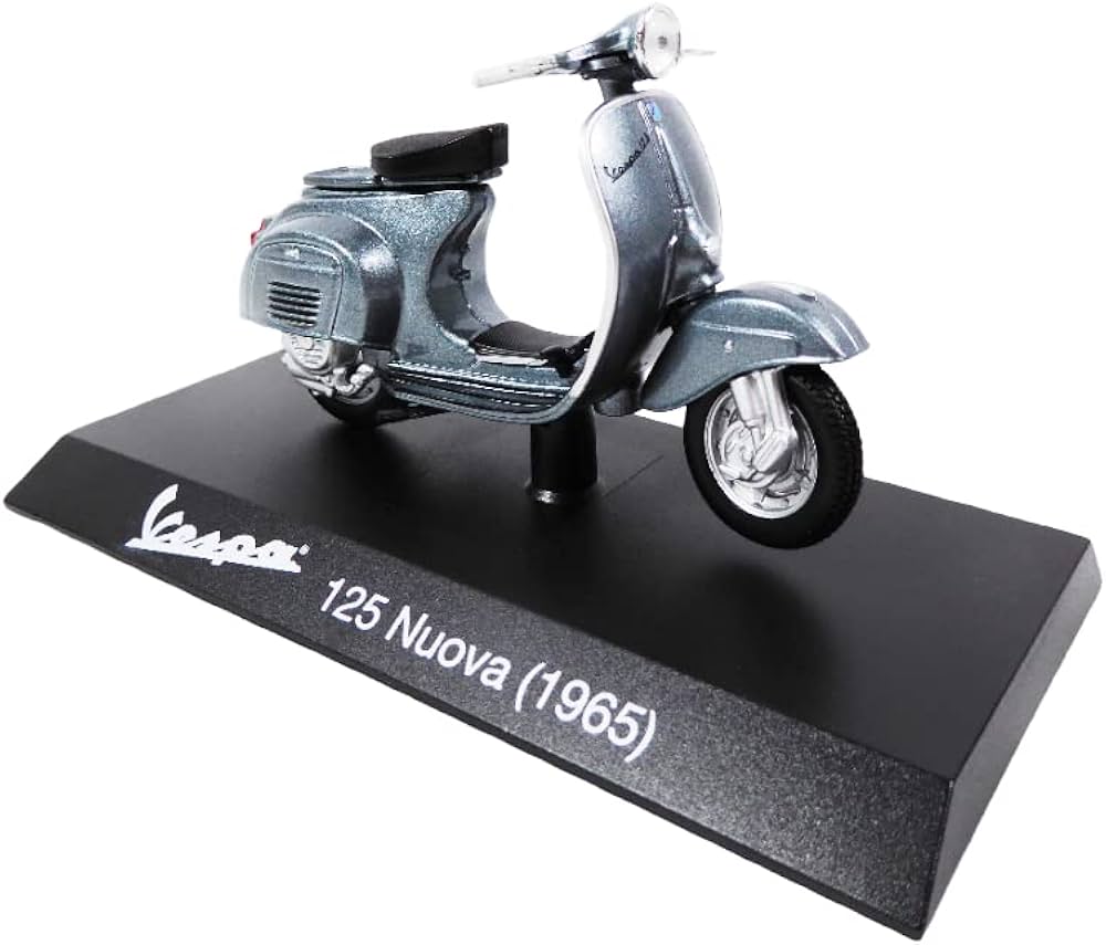 Model Vespa Piaggio 125 Nuova 1965