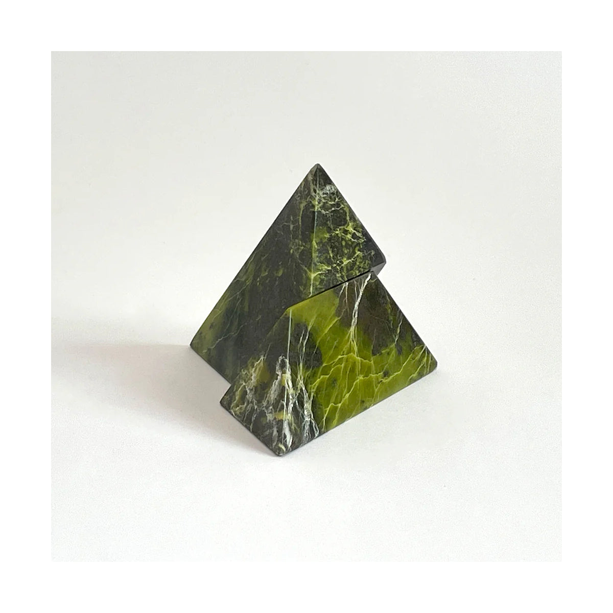 Puzzle Pyramide 2 Dele Natursten DAR Proyectos